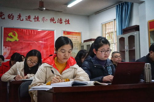 校企合作互幫忙,尚智品牌管理總經理張海在南昌工學院開講分享課